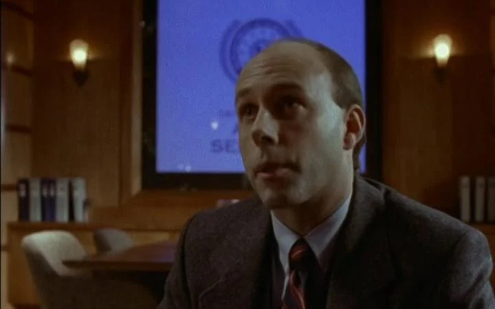 Кадры из сериала За гранью возможного / Внешние пределы (1995)